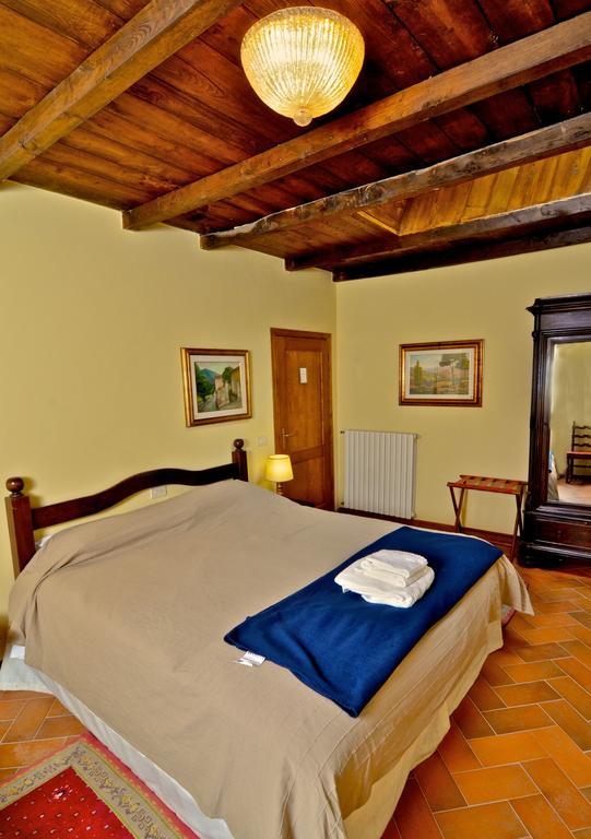 Agriturismo Il Passeggere Bruscoli Habitación foto
